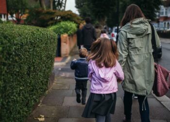 Isä otti lapsensa pois koulusta, koska opettajalla oli 90 kiloa ylipainoa