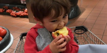 Voiko supermarketissa syödä jotain ennen kassalle menoa? Asiantuntijan vastaukset